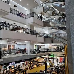 Selegie Road (D7), Retail #526625171